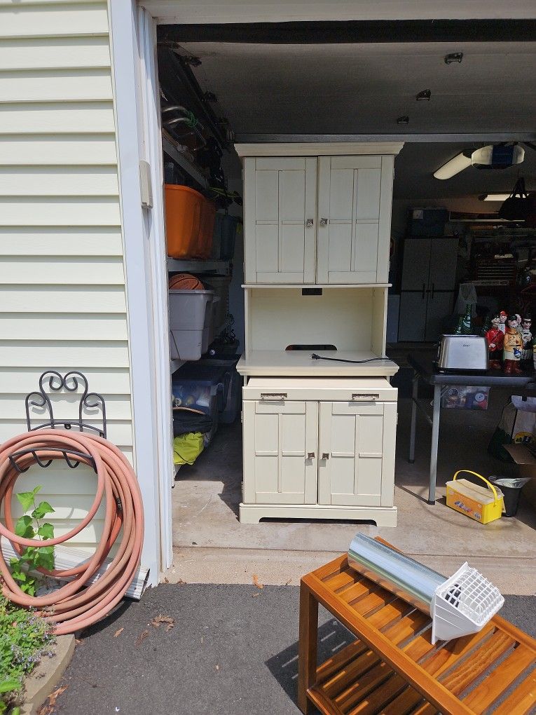 2 Piece Cabinet