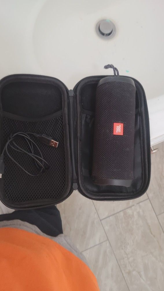 JBL Bluetooth Speaker