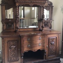 Beautiful Carved English Sideboard 