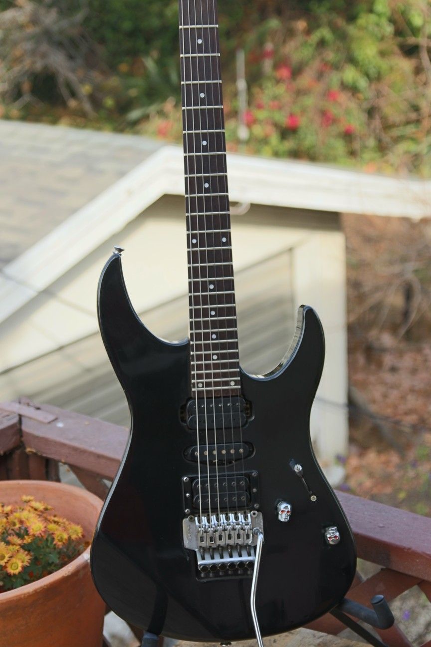 Yamaha RGX321D In Excellent condition