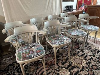 Set of 8 Vintage 1980s Postmodern Thonet-Style Fan-Back Dining Chairs