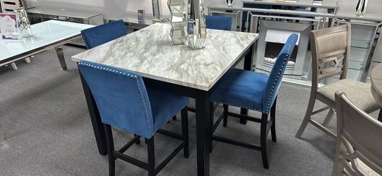 Dining Table With 4 Chairs 