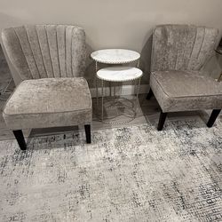 2 accent chairs
