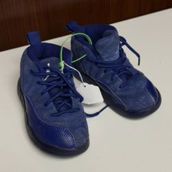 Jordan Retro Deep Royal Blue Suede kids sneakers 9C