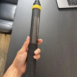 Palo de selfie invisible para cámaras de acción