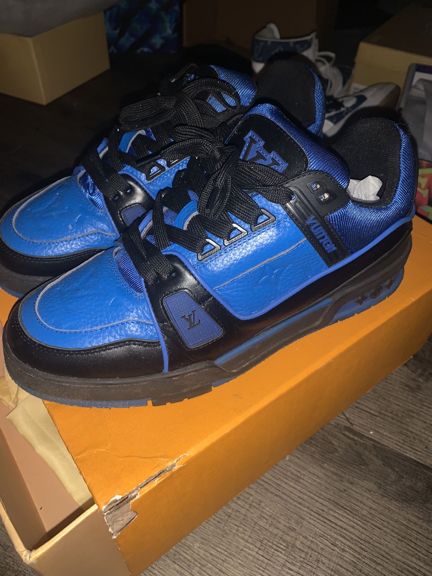 Black/Blue Crosstrainers Size 43(9.5 10)