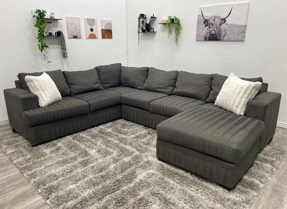 Sectional Couch - Free Delivery