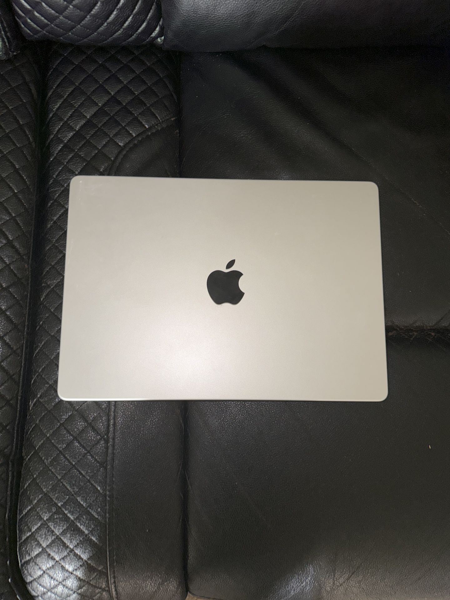 Apple MacBook Pro 14” M3 Pro (2023) – Water Damage – For Parts or Repair