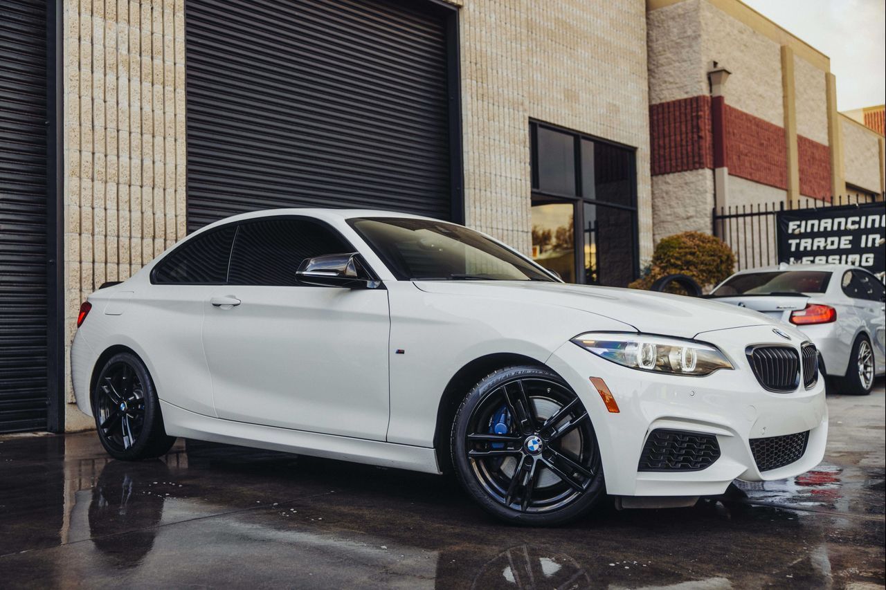 2019 BMW M240i
