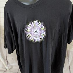 Adidas T-shirt Size 2XL 