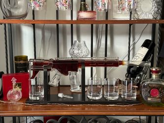 AR15 whiskey decanter