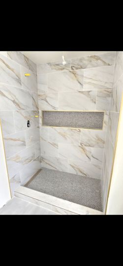 plomero ( baños ?