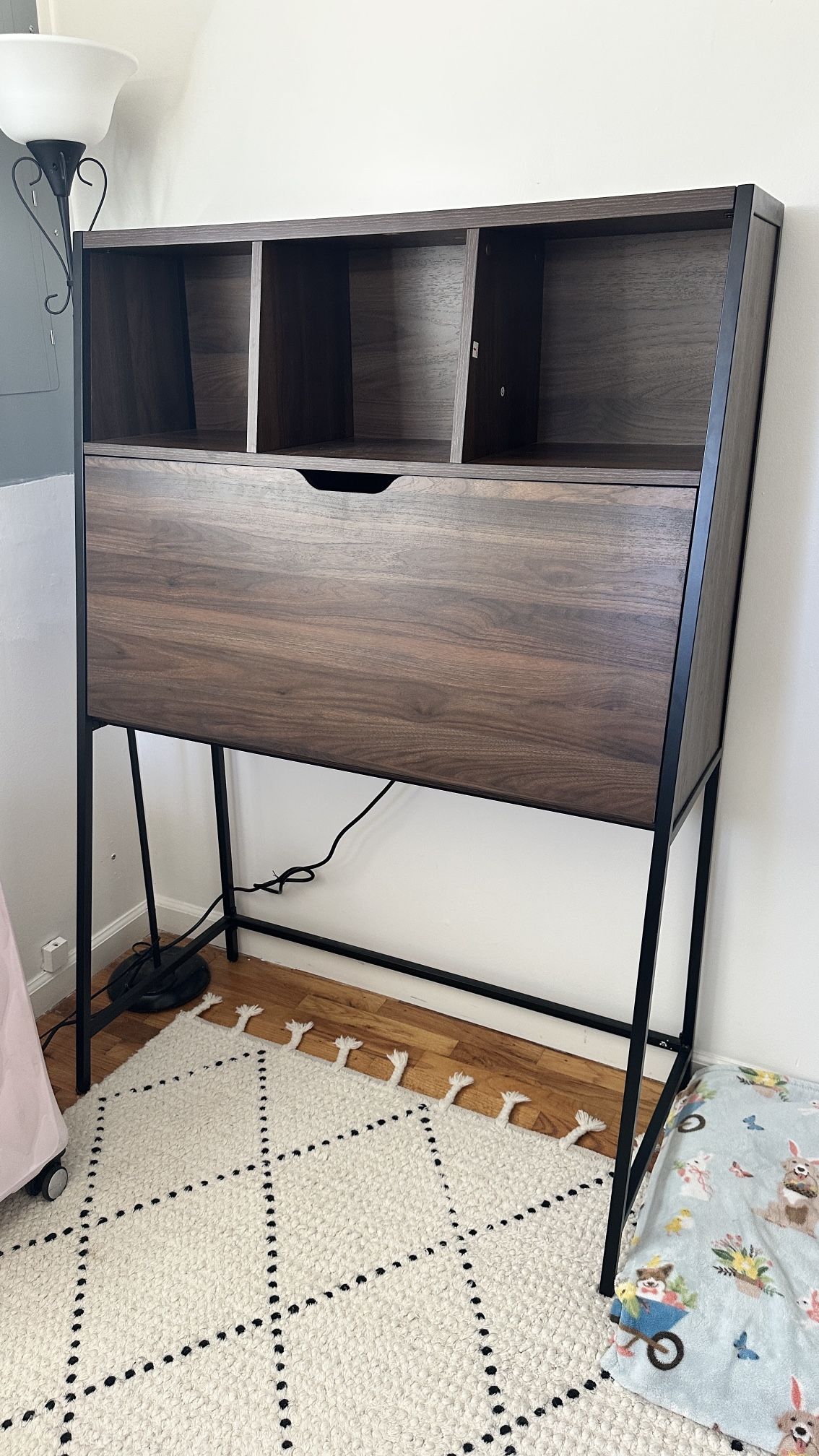 Target Threshold Secretary Desk