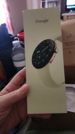 Google Pixel Watch 4 (41mm) Champagne Gold Aluminum Case /Lemongrass Active Band LTE
