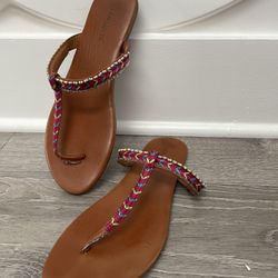 Women Flats Sándals By Índigo Rd, Size:8.5 Price :$6 Preloved