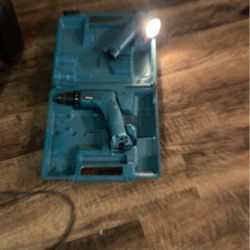 Makita Drill And Portable Ligth