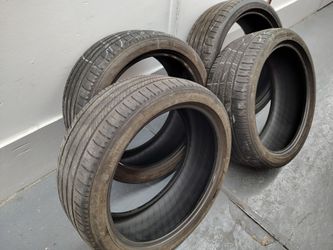 4 tires 235/40/19 Michelin all season