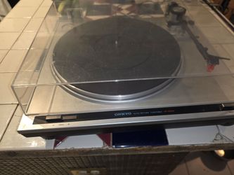 ONKYO CP-1000A AUTO-RETURN TURNTABLE