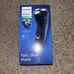 Philips Norelco Shaver 2200