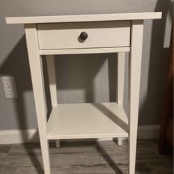 IKEA Hemnes nightstand - white