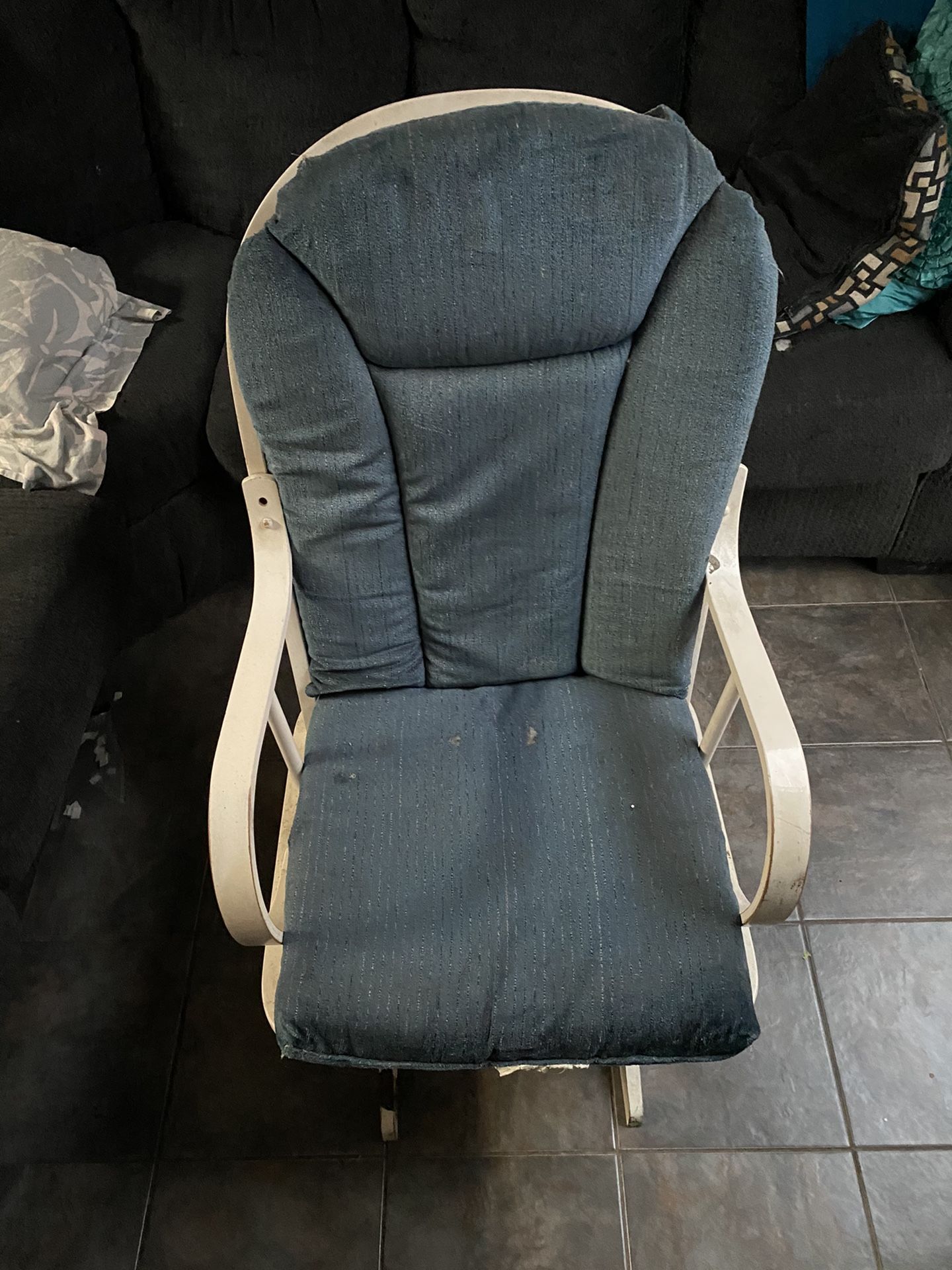 Rocking chair