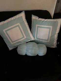 Throw Pillows In Light Blue And White