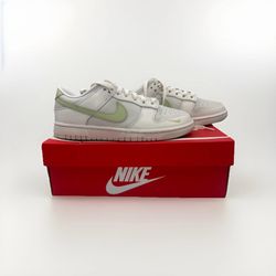 Women's Nike Dunk Low Shoes Sneakers - Phantom Bone Olive Aura - Size 7.5