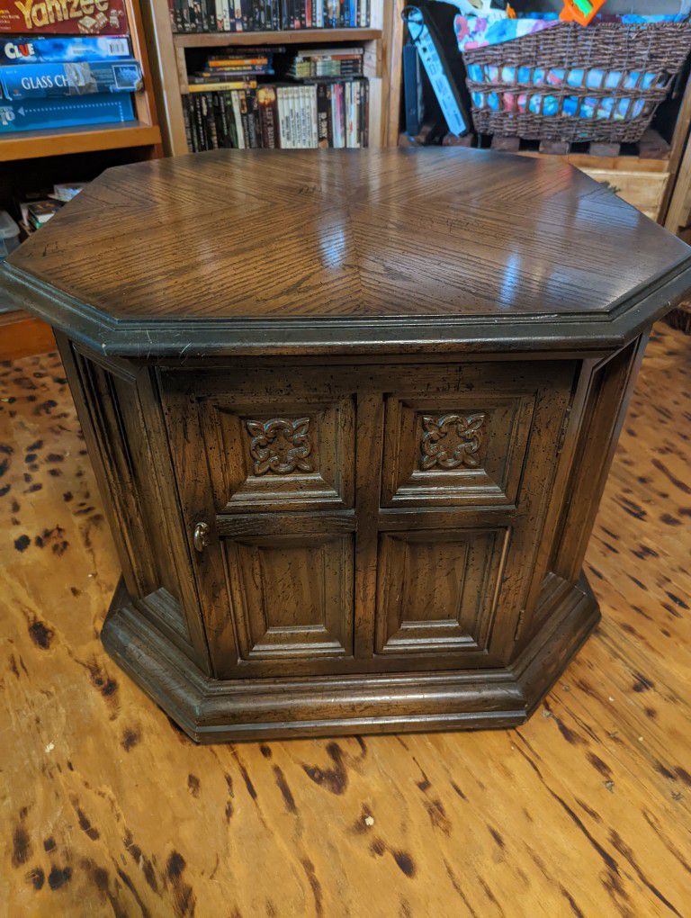 Wood Octagonal End Table 