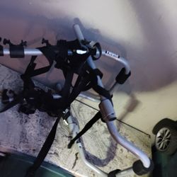 Thule Bike Rack 2 Bikes Carries