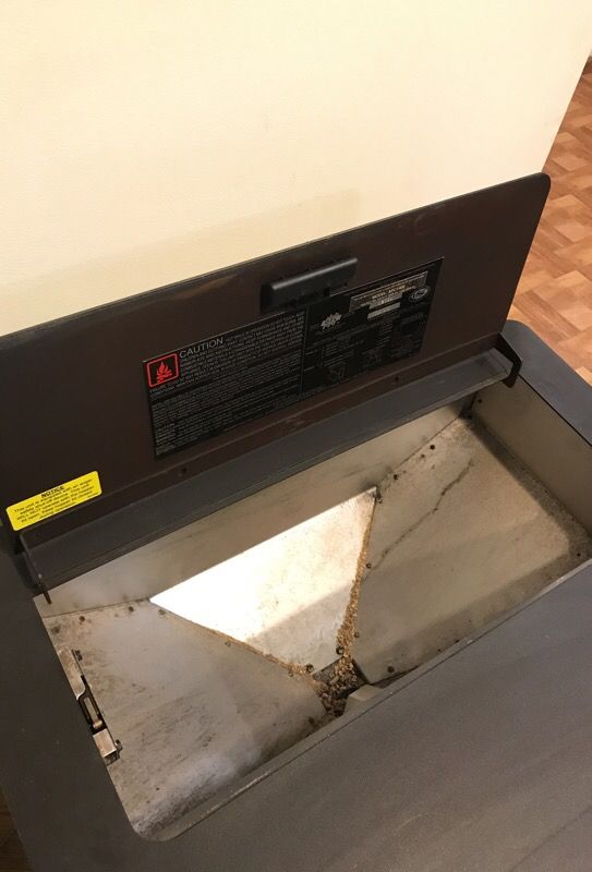 pellet stove ashley apc 1406 like new for Sale in BRODHEADSVLLE, PA -  OfferUp