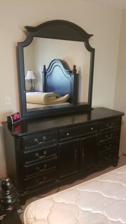 Bedroom Set