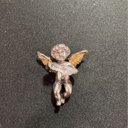 Angel Pin 