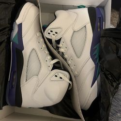 Grape Air Jordan Retro 5