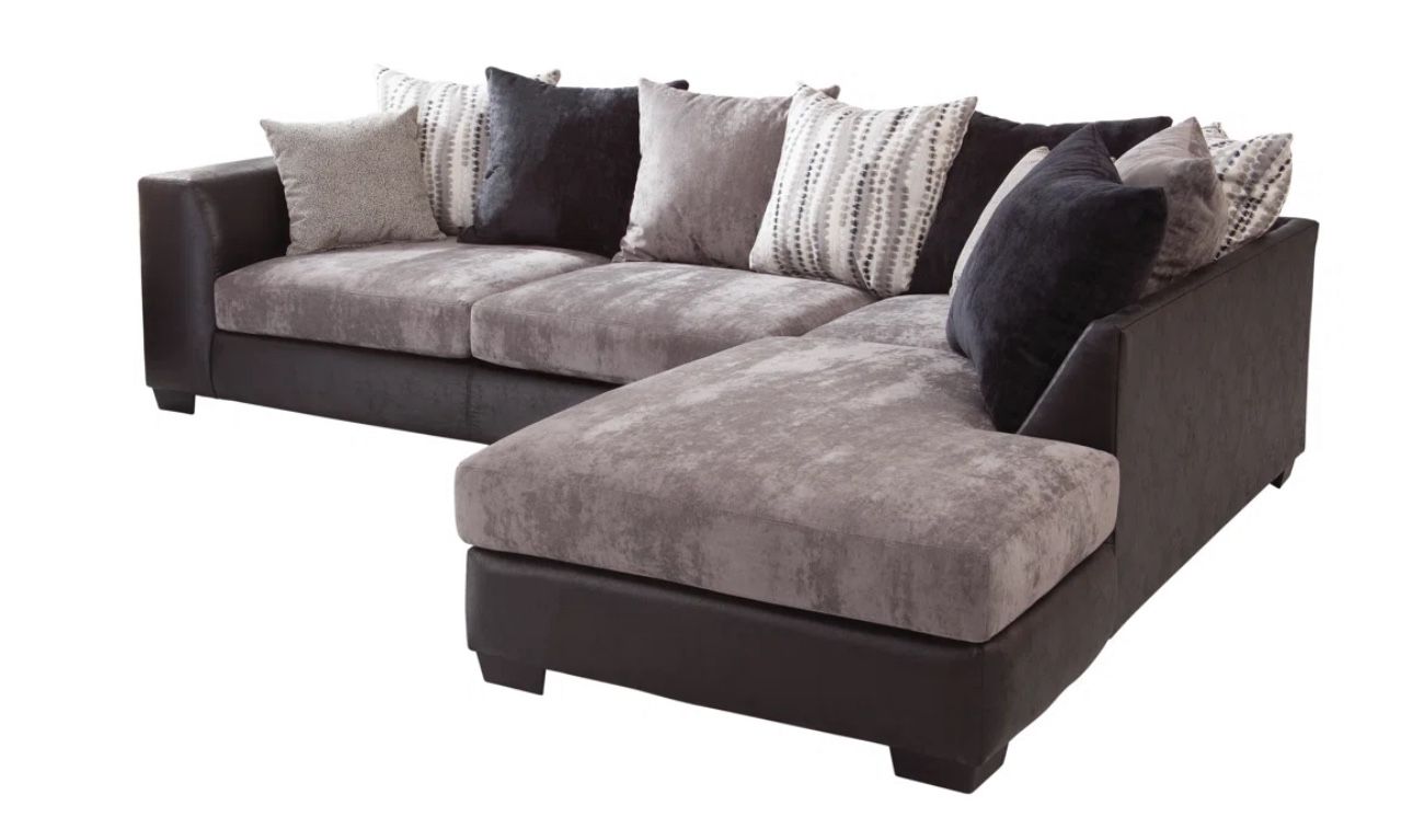 Sectional couch 