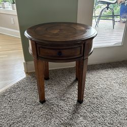 Round Inlay Side Table 