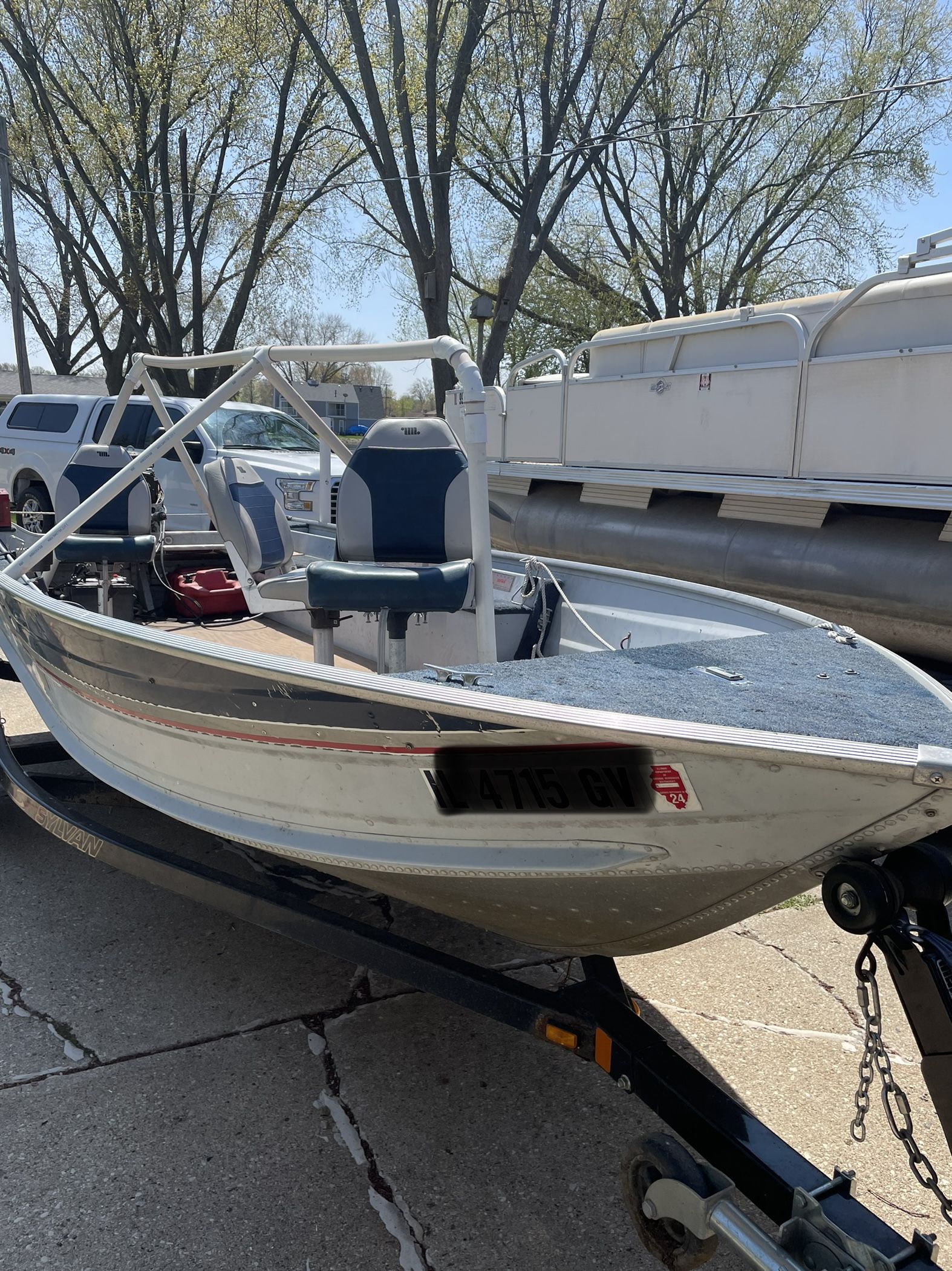 Fishing Boat 16’ 40HP & Trailer