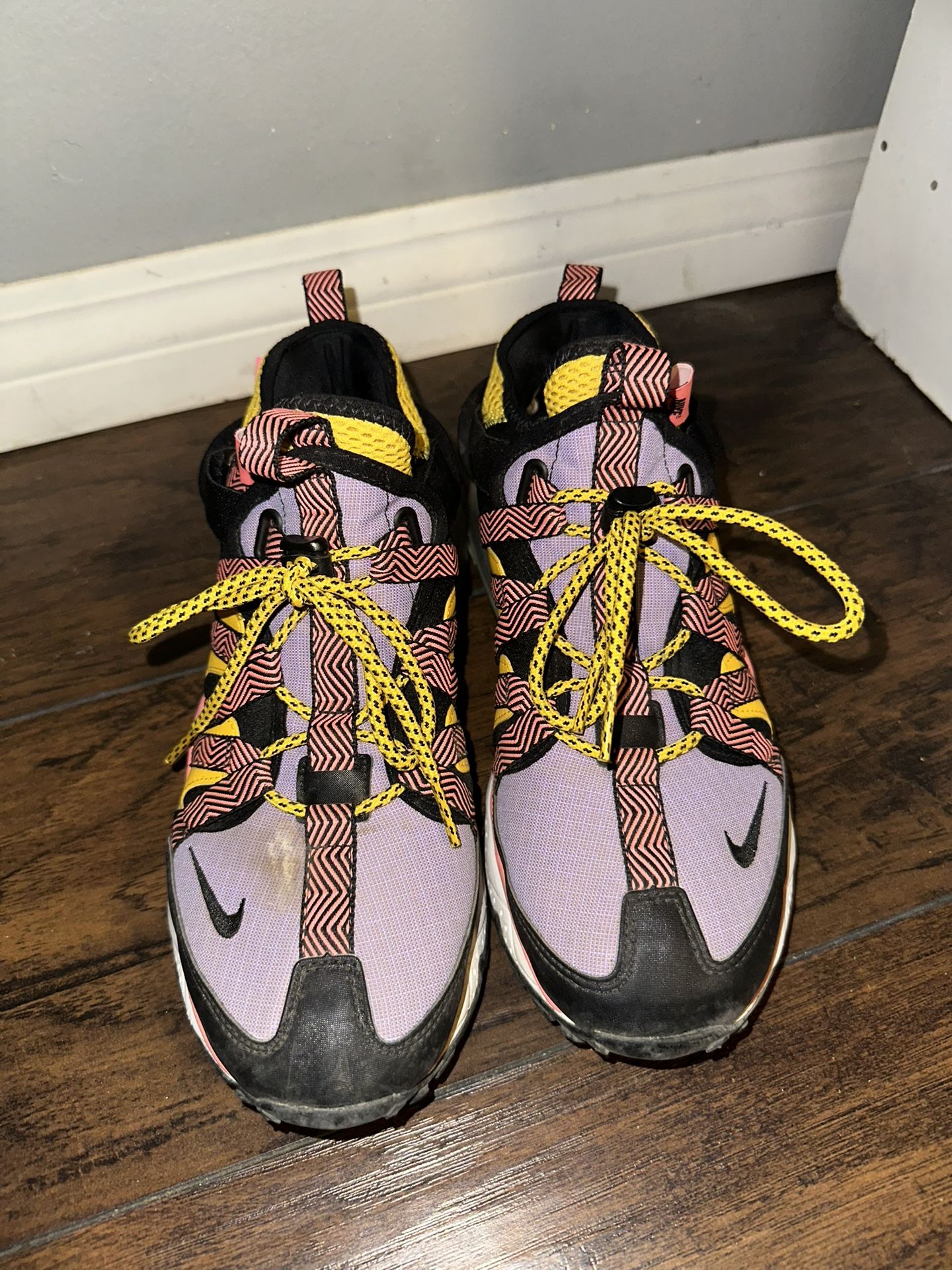 Nike