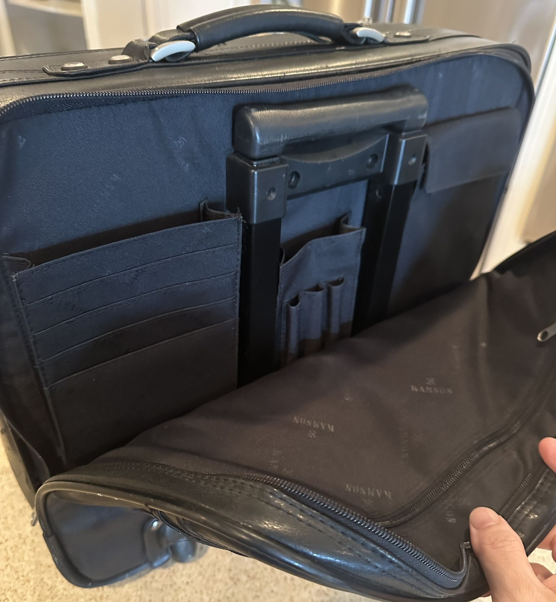 Luggage-Travel Roller Bag/Laptop Case