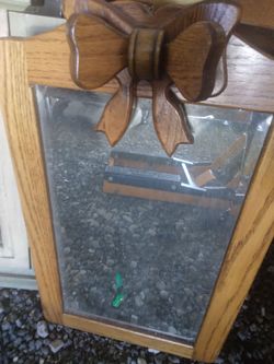 Mirror 3 ft lenth 2 ft width