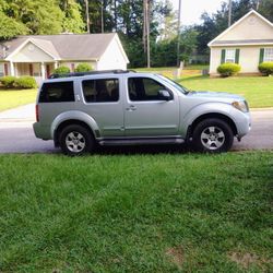 Nissan Pathfinder 