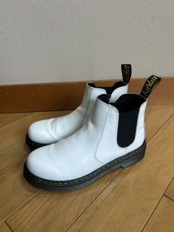 Dr Martens 2976 White Leather Chelsea Ankle Boots