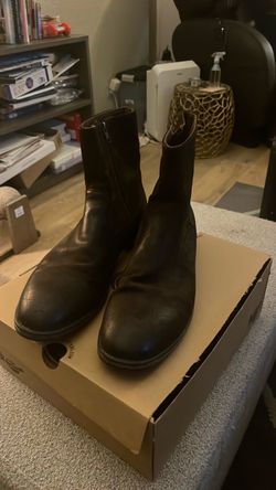 Aston Gray boots size 13