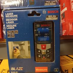 Bosch GLM42 Blase 135 Ft Laser Measure With Color Displayp