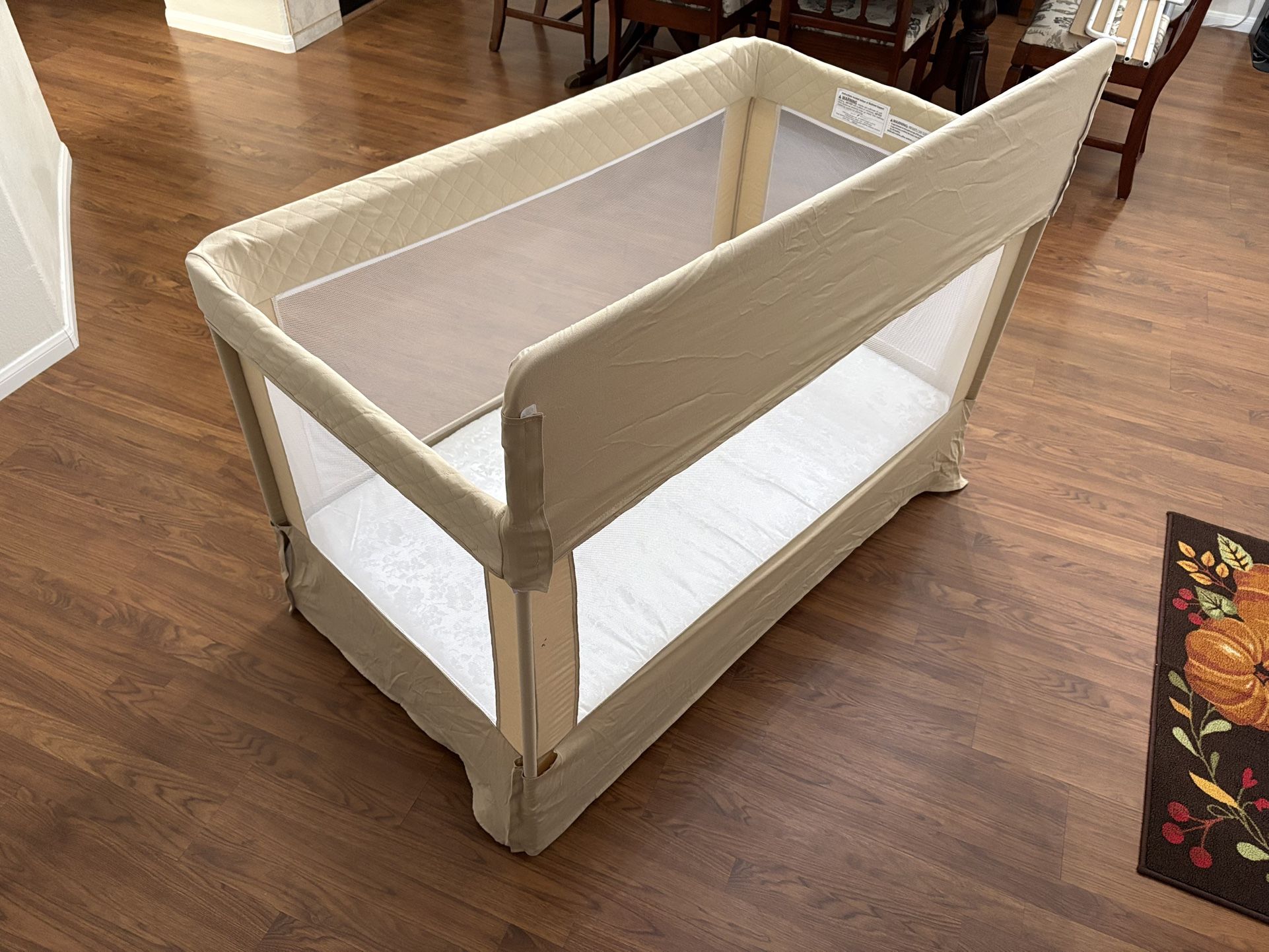 Baby Delight Porta Crib /pack N Play