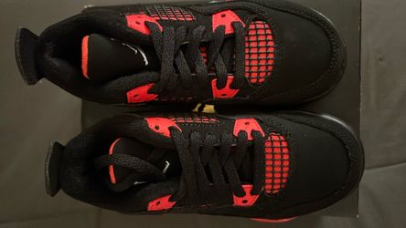 Jordan 4 Retro Red Thunder 11.5c