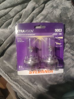 Sylvania XtraVision 9003/H4 Halogen Bulbs 2-Pack