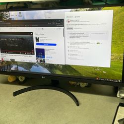 LG Ultrawide 34 “ IPS Monitor $200