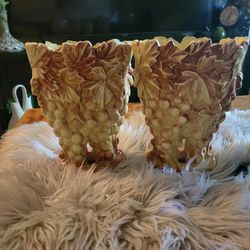 Vintage Mc,coy Pottery Yellow Grappes vases