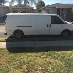 2007 Chevy express with shelves 220,000 miles ready to go to work