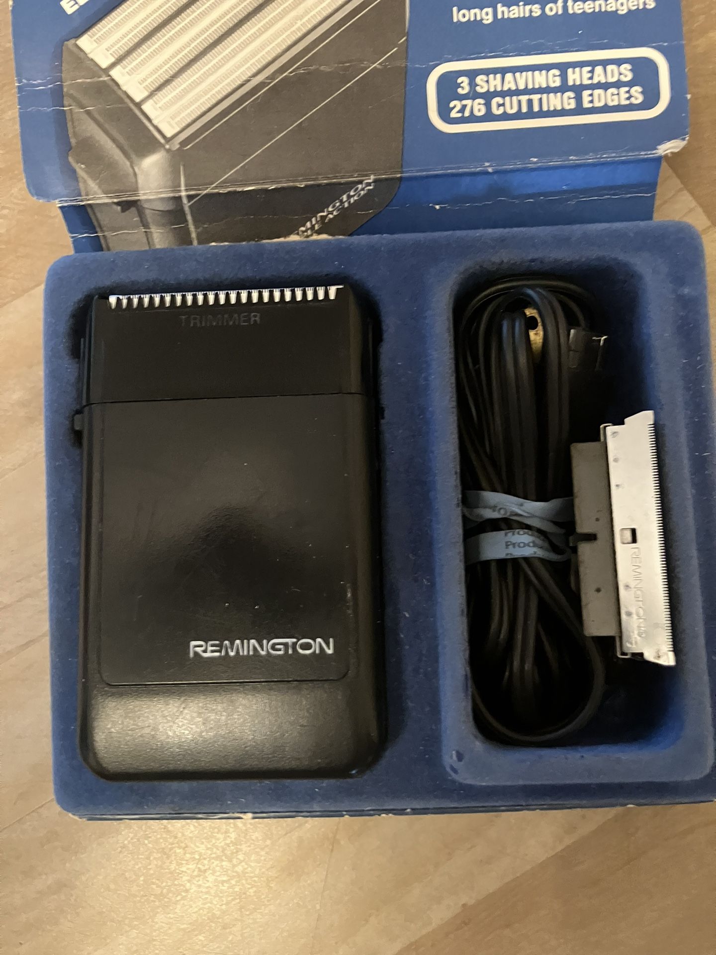 Remington Triple Action Electric Razor PM-750